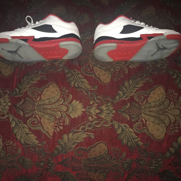 Low top fire red Jordan 5’s - Picture 5 of 5